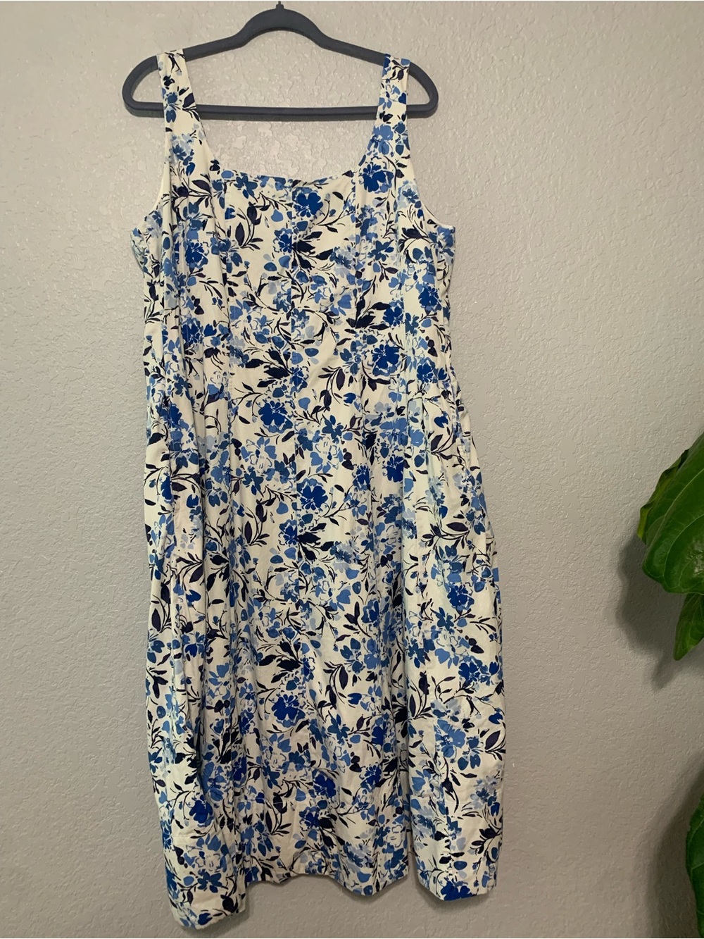 Women’s Blue Floral Summer Sundress - White & Blue